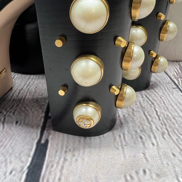 Gucci Vegas Horsebit Pump Studded Size 36 in Black Leather - Picture 14 of 15